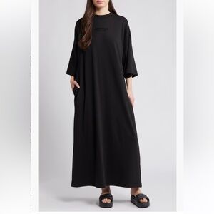 Fear of god essentials t shirt dress